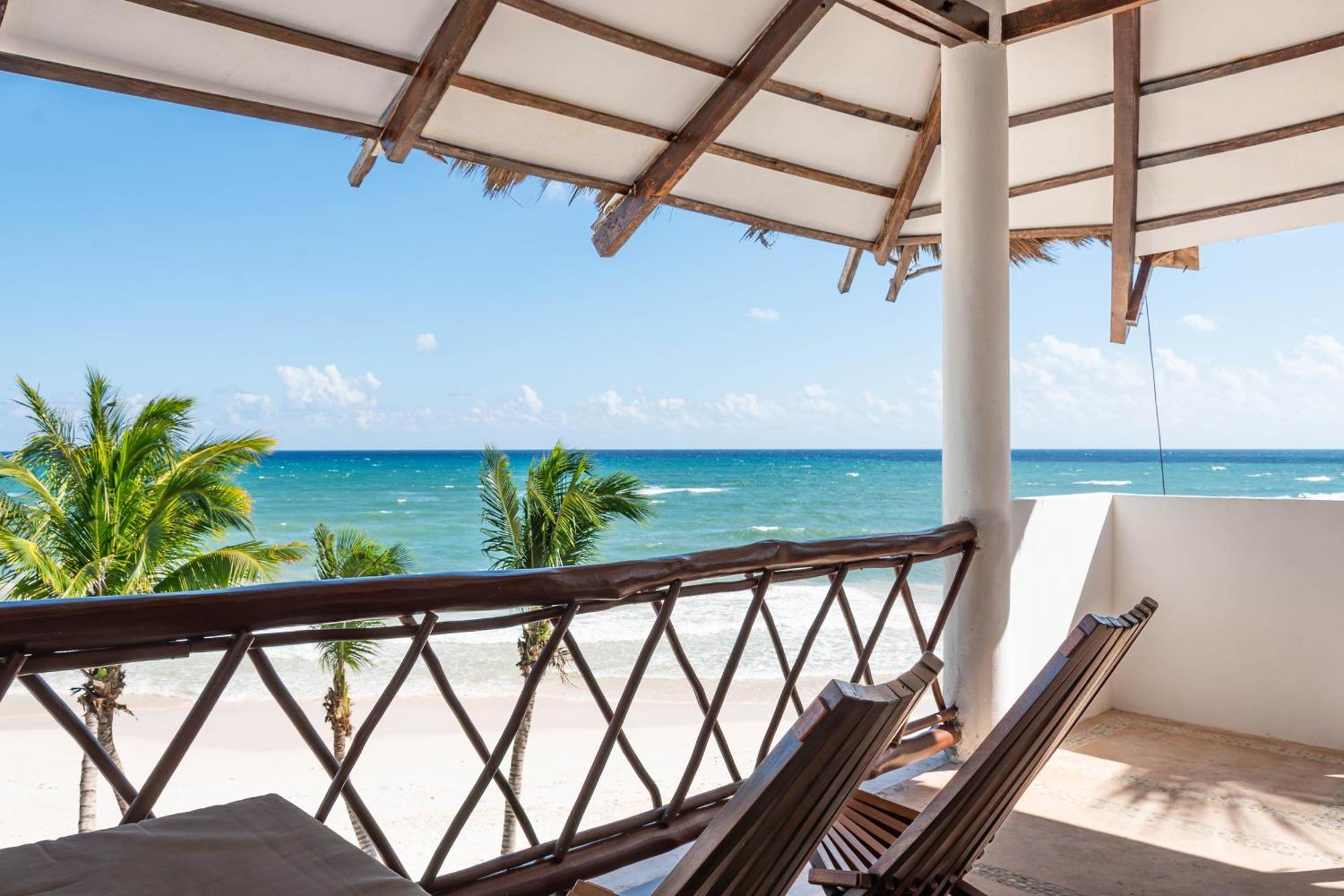 Hotel Mia Beachfront - Ocean View And Club