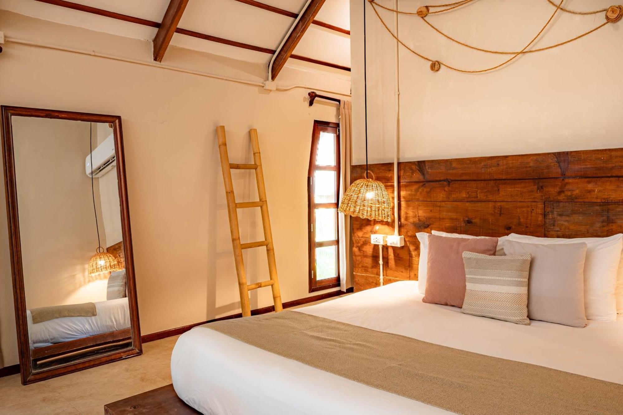 Mia Beachfront - Ocean View And Club Hotel Tulum