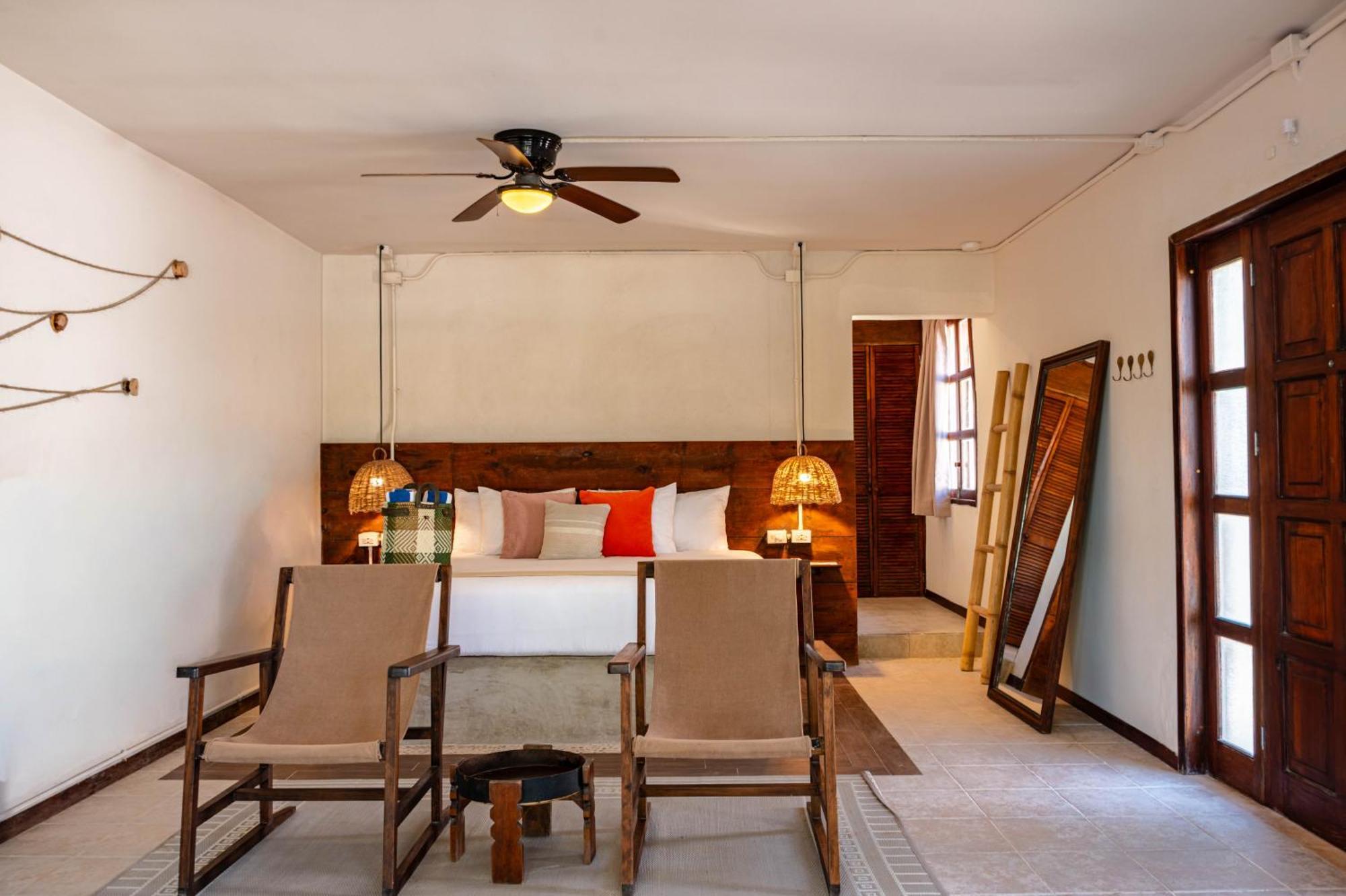 Mia Beachfront - Ocean View And Club 4*
