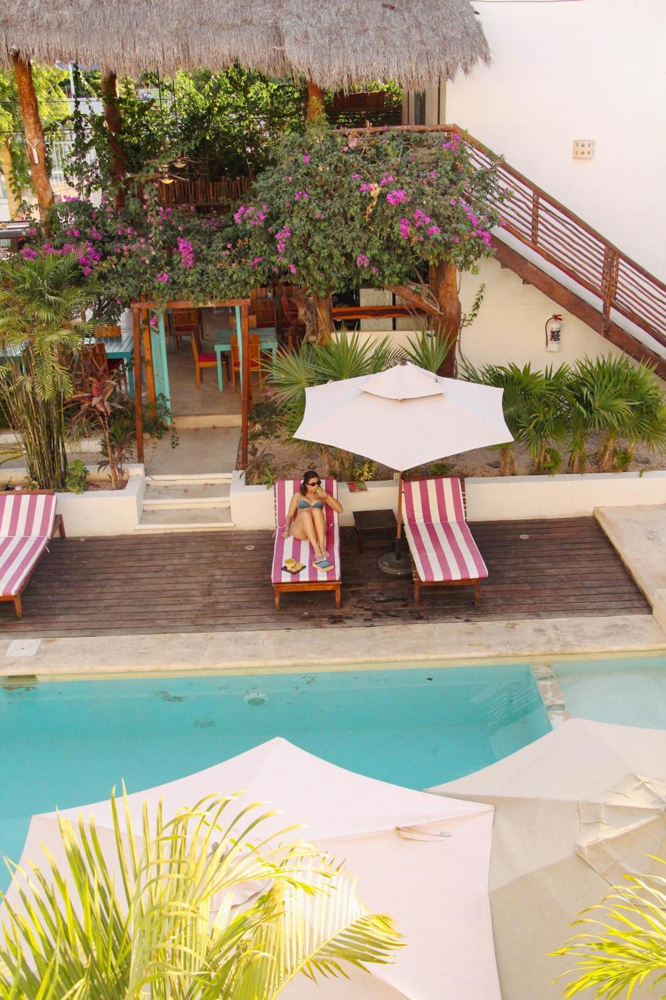 Hotel Collection O Kaab Boutique Tulum Centro, Pool And Parking
