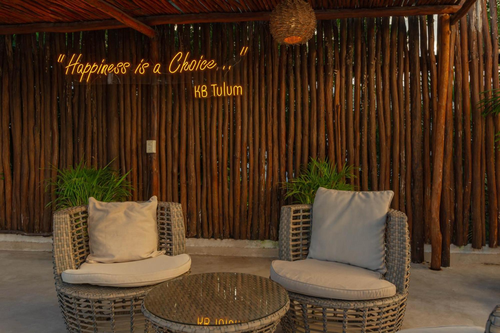Collection O Kaab Boutique Tulum Centro, Pool And Parking Hotel