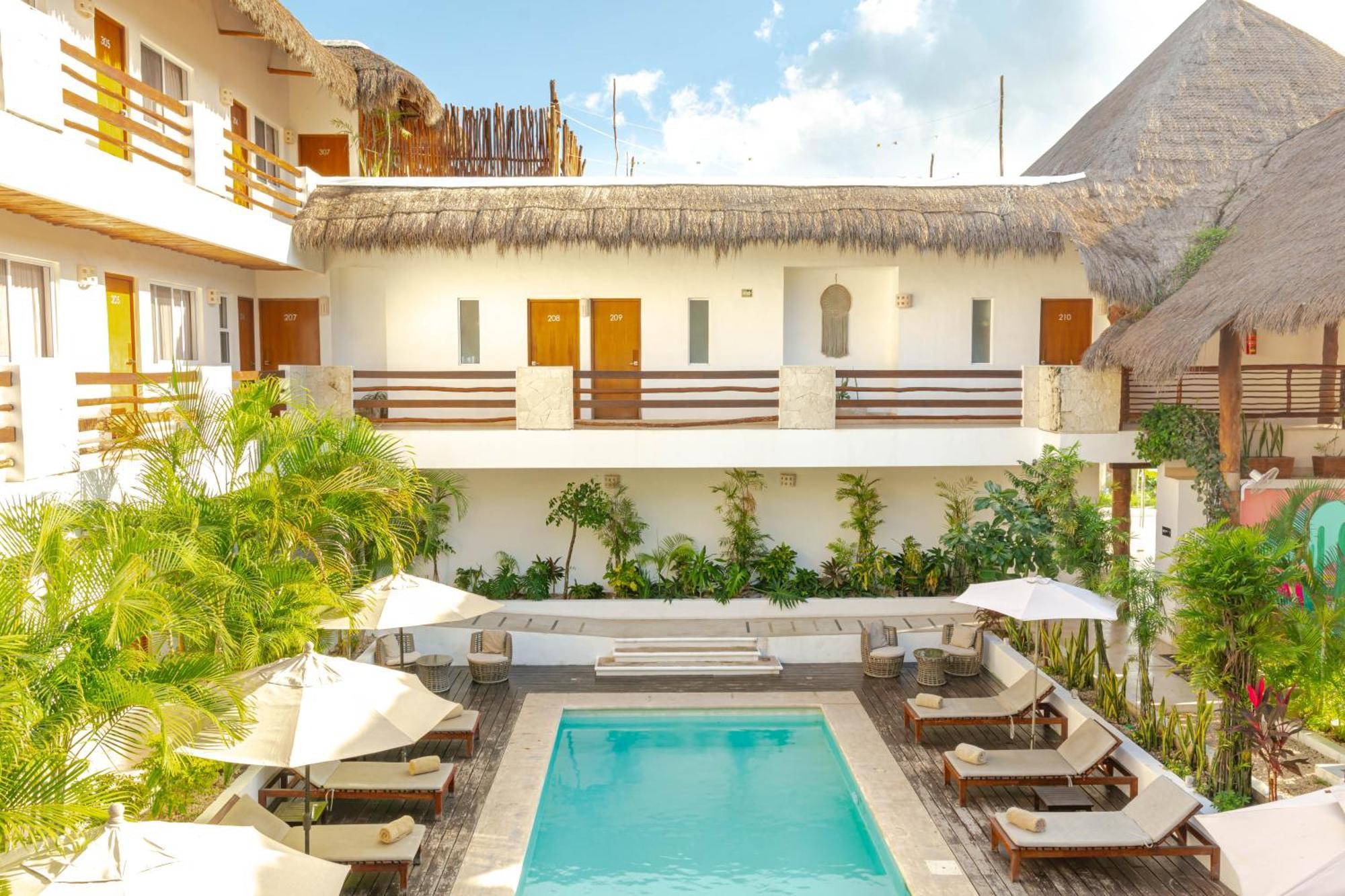 Collection O Kaab Boutique Tulum Centro, Pool And Parking Hotel 4*