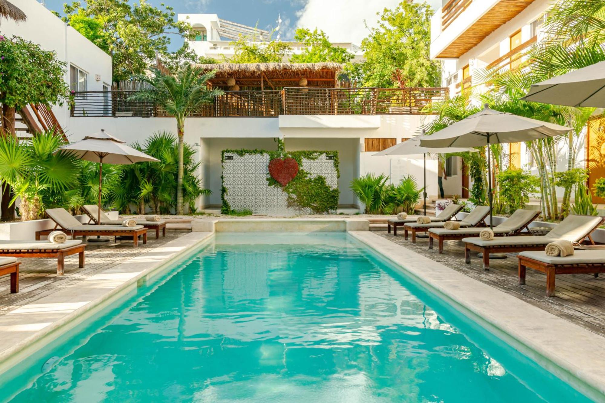 Collection O Kaab Boutique Tulum Centro, Pool And Parking Hotel