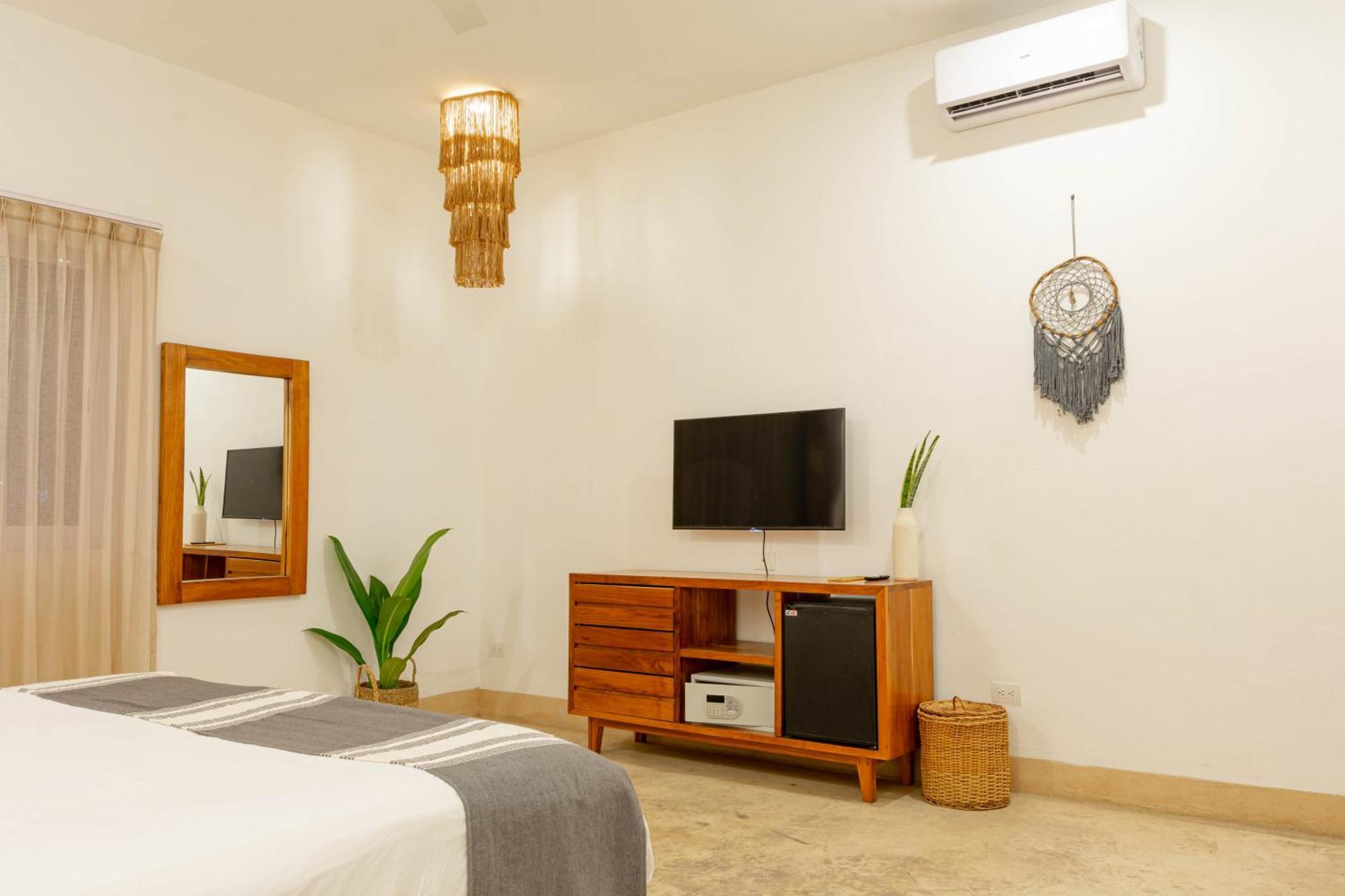 Hotel Collection O Kaab Boutique Tulum Centro, Pool And Parking 4*