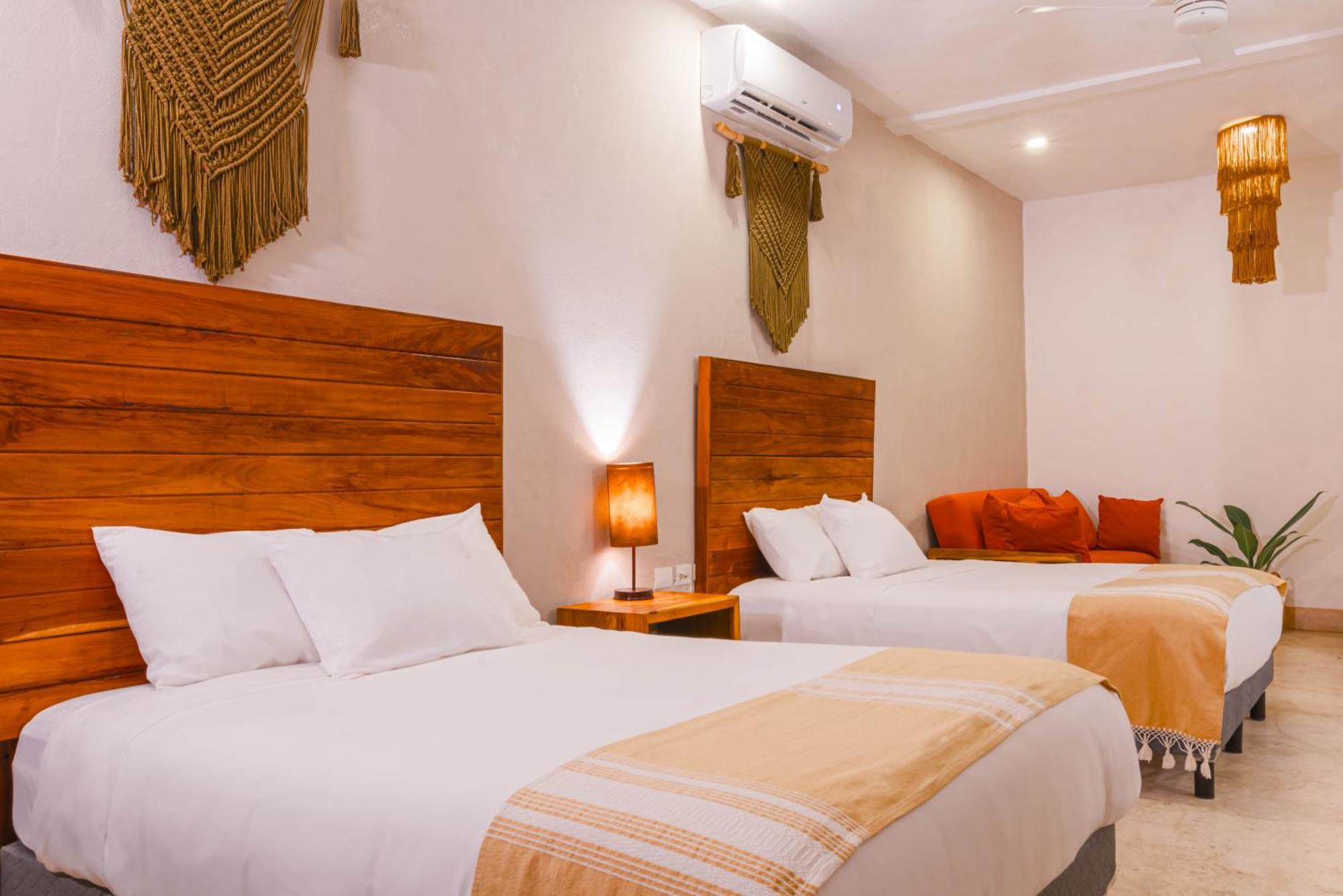 Hotel Collection O Kaab Boutique Tulum Centro, Pool And Parking