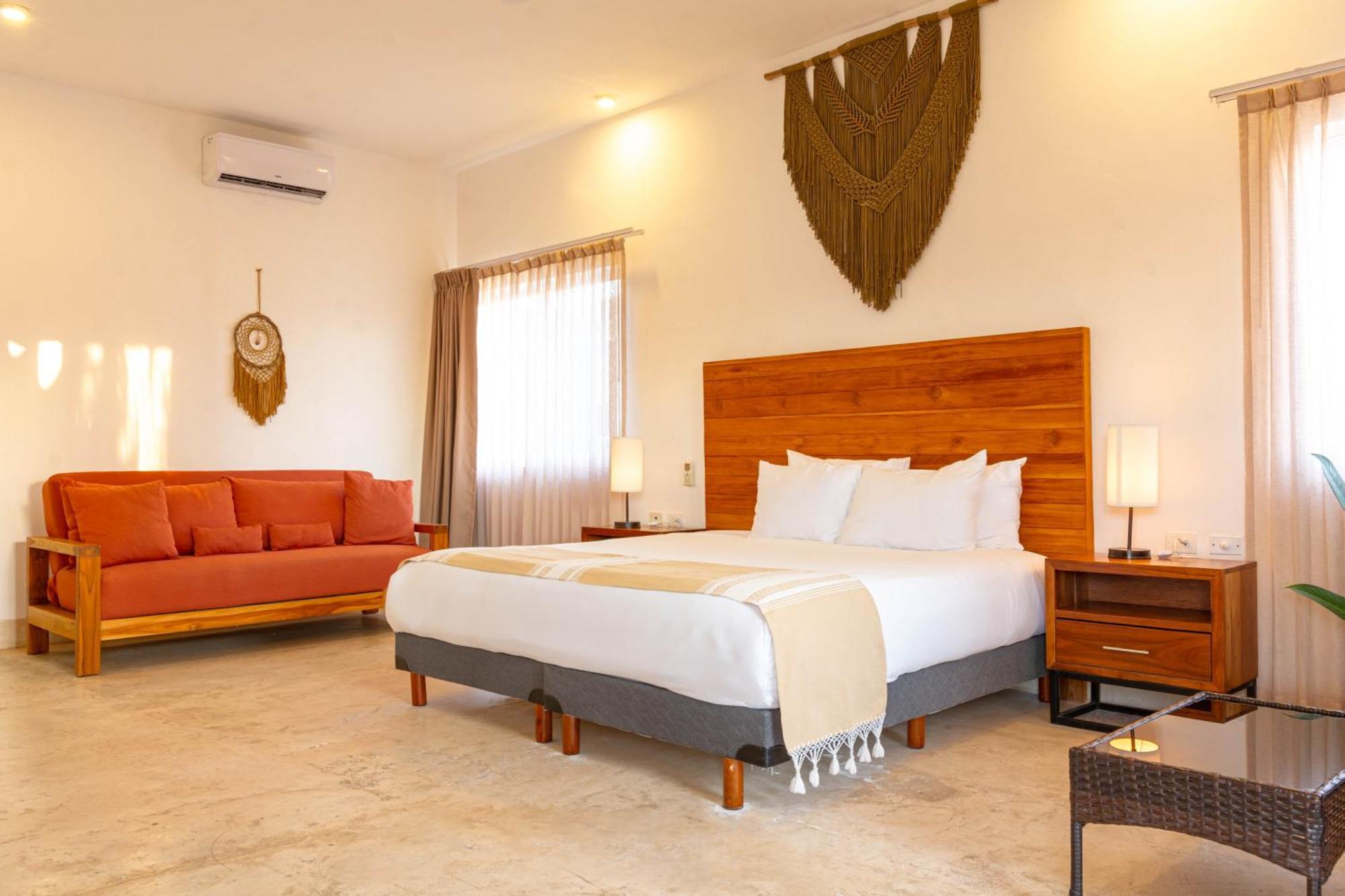 Hotel Collection O Kaab Boutique Tulum Centro, Pool And Parking Tulum