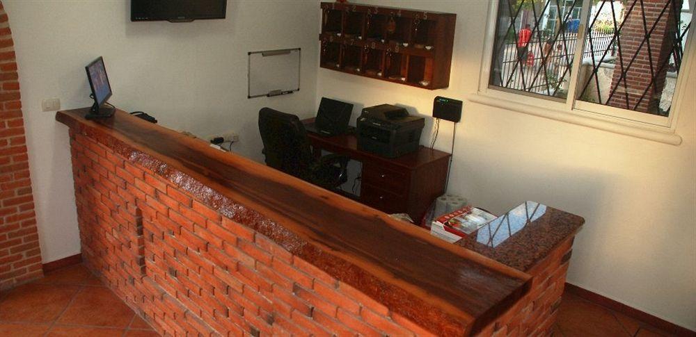Hotel Giana 3*