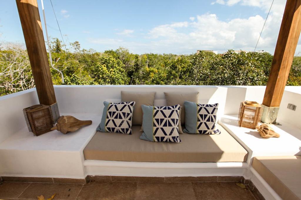 Latina Tulum