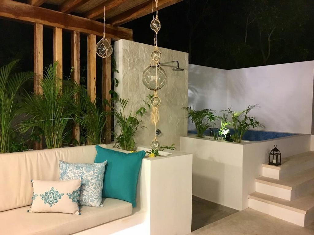 Luxury Private , Private Pool, Private Garden, Jacuzzi, 24hours Security Villa Tulum