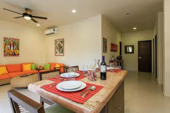 Hotel Condos Perfectly Situated Between The Beach & Tulum Town By Stella Rentals