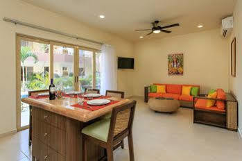 Condos Perfectly Situated Between The Beach & Tulum Town By Stella Rentals 3* Tulum