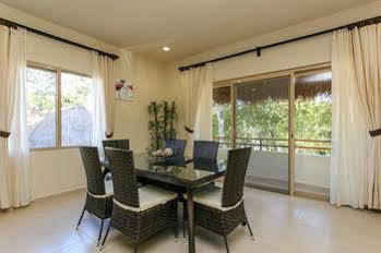 Hotel Condos Perfectly Situated Between The Beach & Tulum Town By Stella Rentals 3*