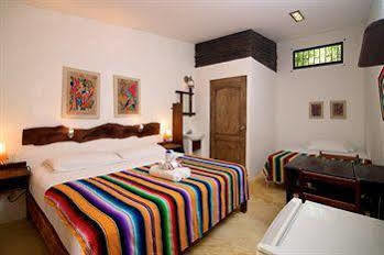 Albergue Hostel El Punto