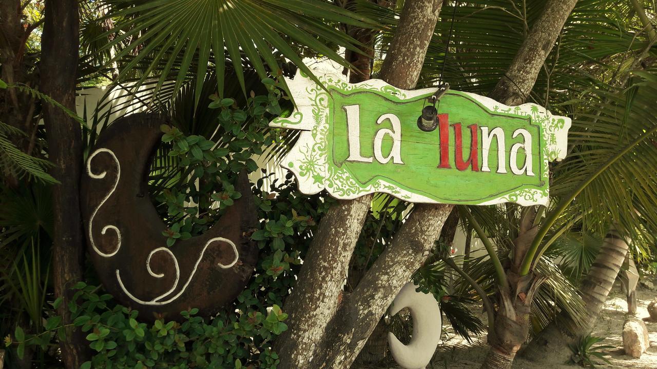 Cabanas La Luna Hotel