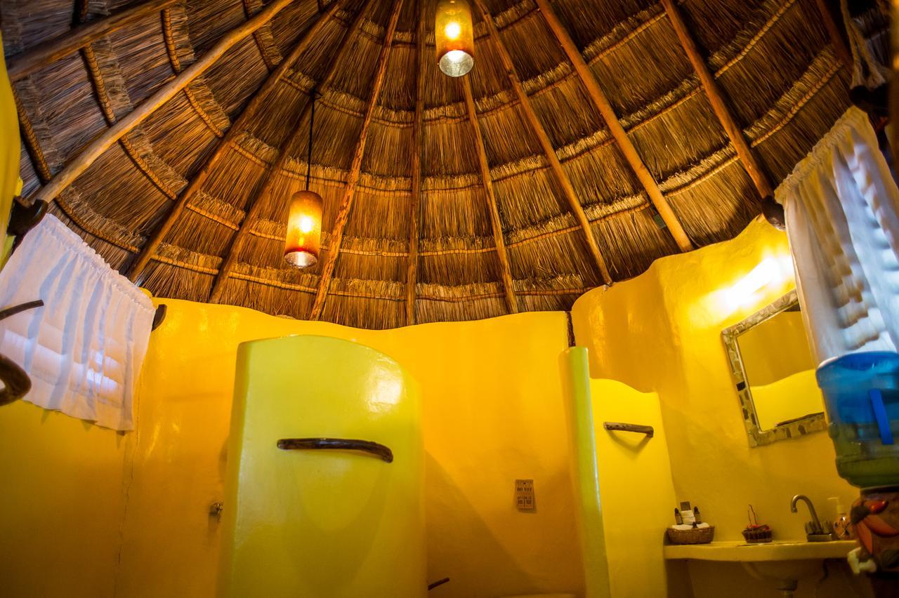 Cabanas La Luna Hotel