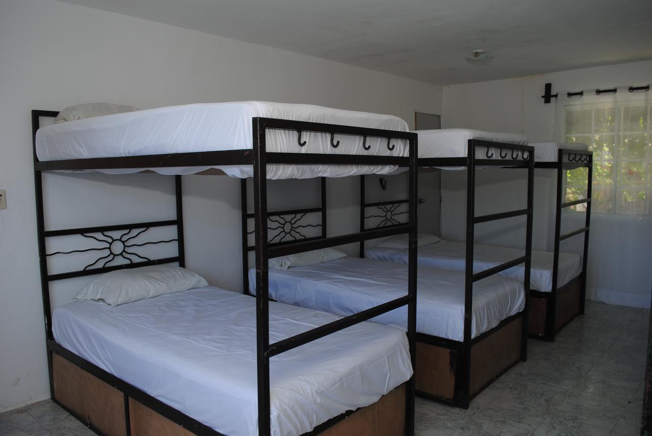 Hostel Lobo Inn Tulum