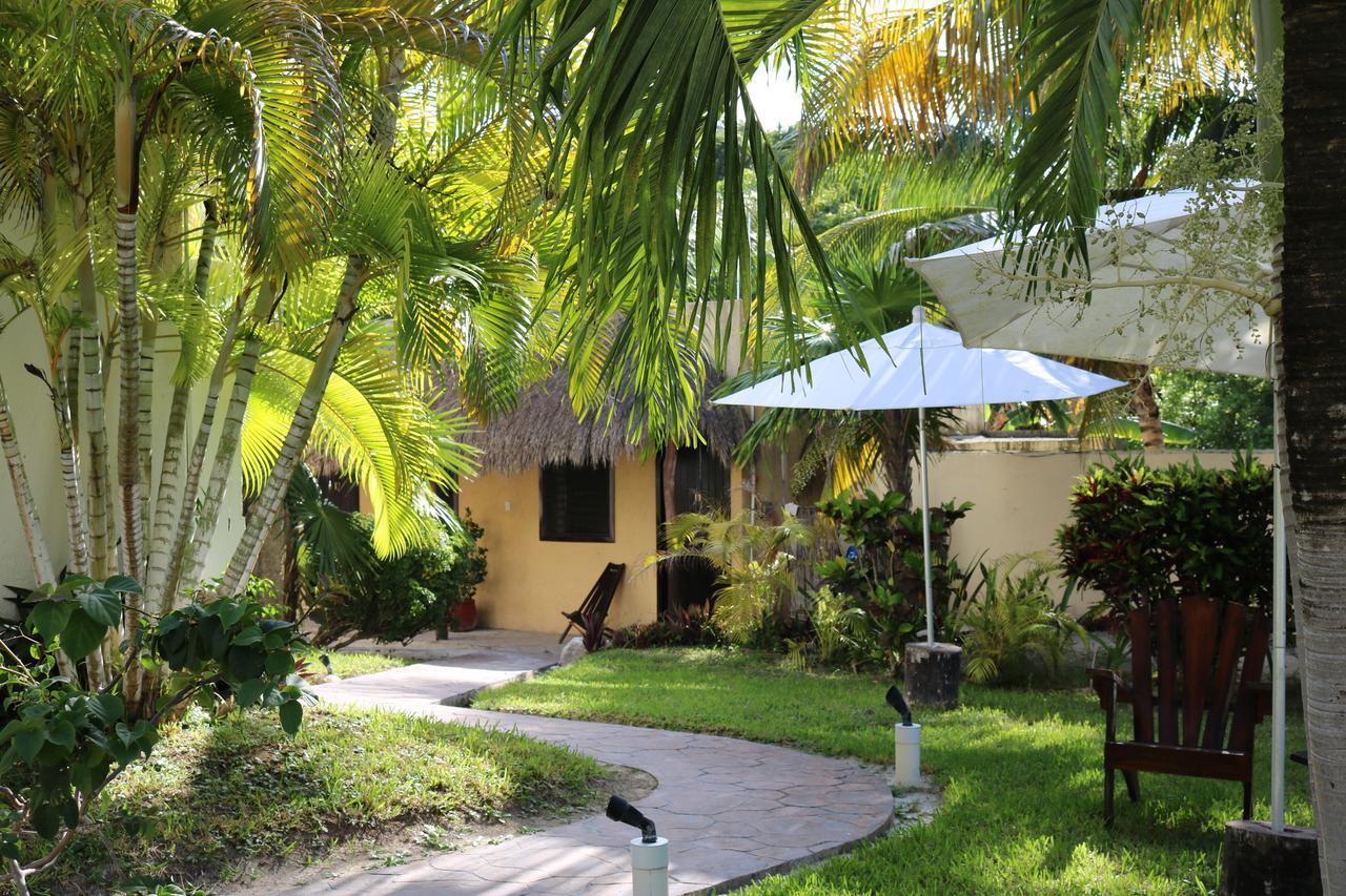 Hotel & Cabanas Zazil Kin