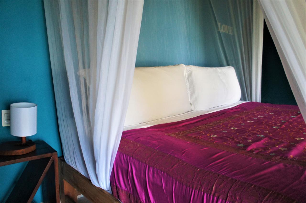 Cabanas La Luna Hotel