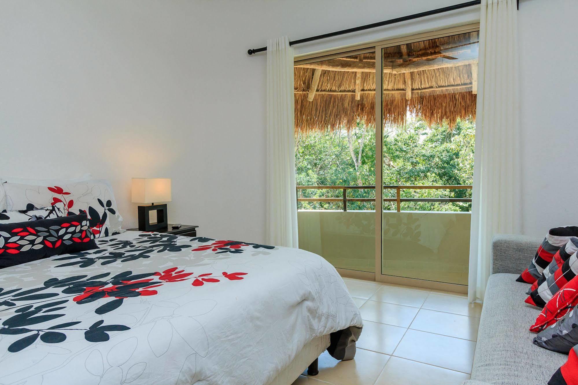 Hotel Condos Perfectly Situated Between The Beach & Tulum Town By Stella Rentals 3*