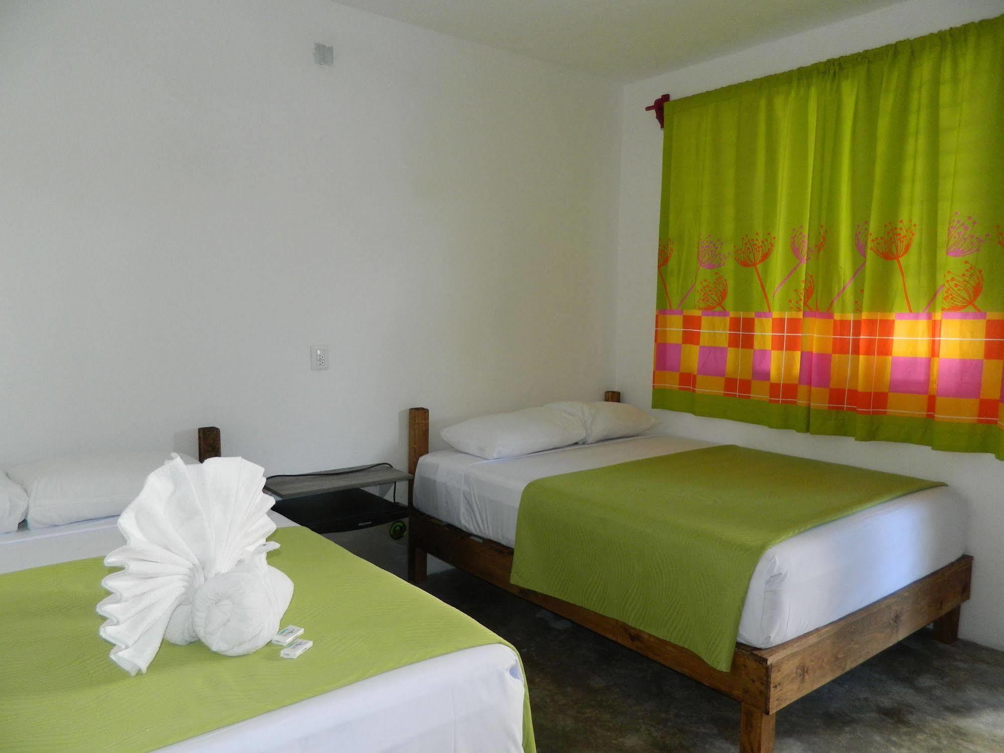 Emotion Avenida & Albergue