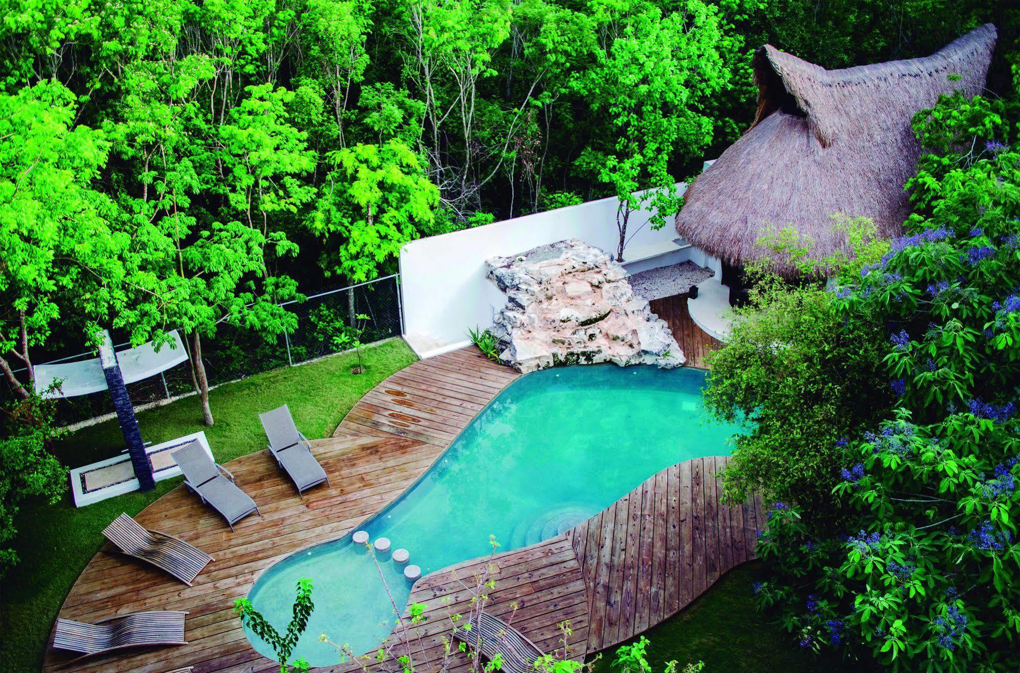 Hotel Coco Village *