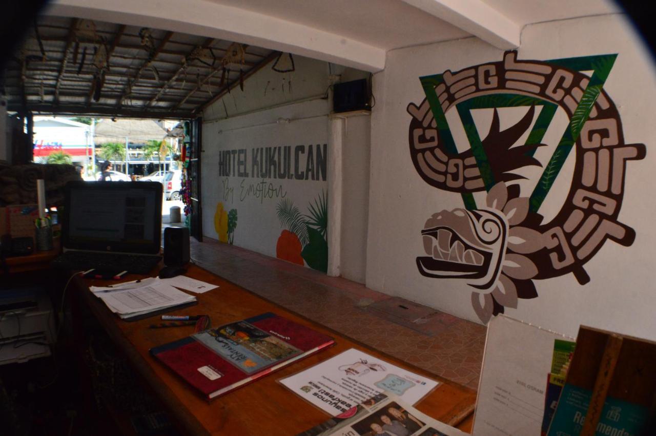 Hotel Kukulcan By Emotion 2*