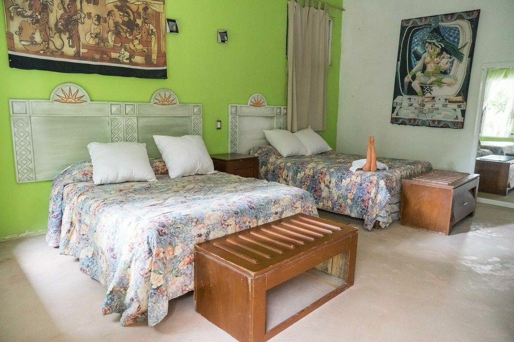Iguanas Hotel Tulum