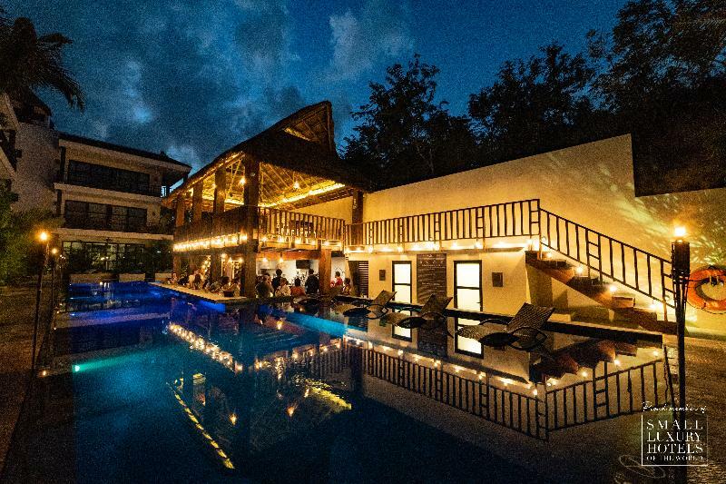 Kasa Parota 3* Tulum