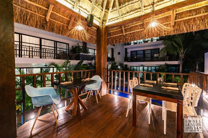 Kasa Parota 3*