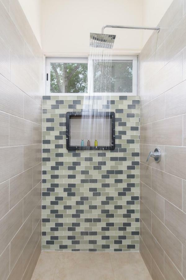 Holiday home Private Modern Villa-pool Beds-ac-internet-parking-grill Tulum