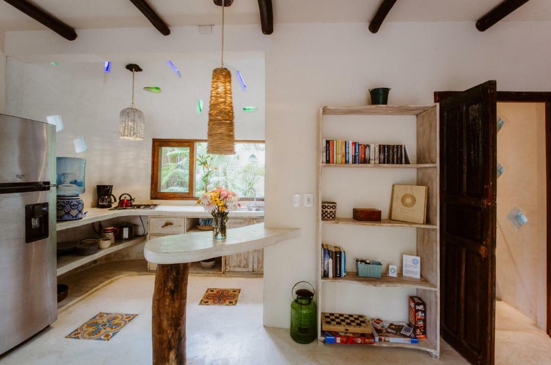 Villa Beachfront Casa 8 *