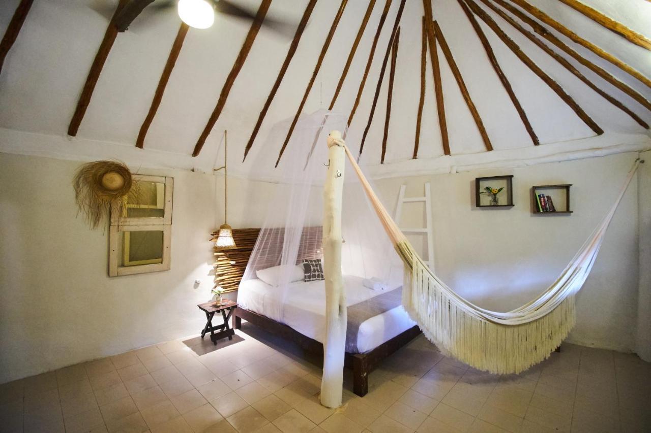 Secret Garden Hotel 3*