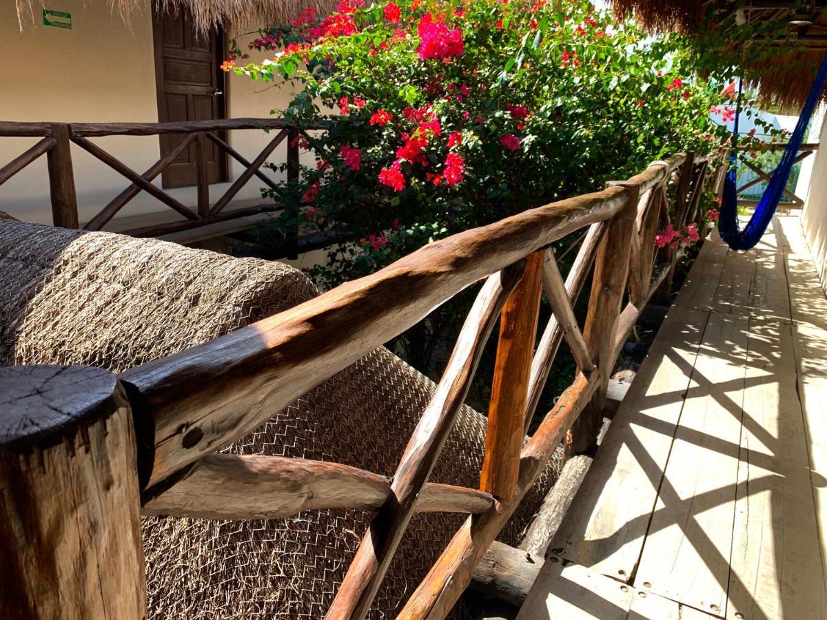 Lo Nuestro Petit Hotel