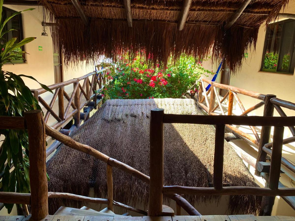 Hotel Lo Nuestro Petit Tulum