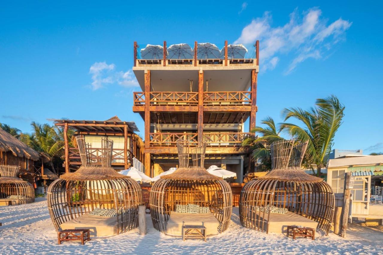 Marea Hotel 4*