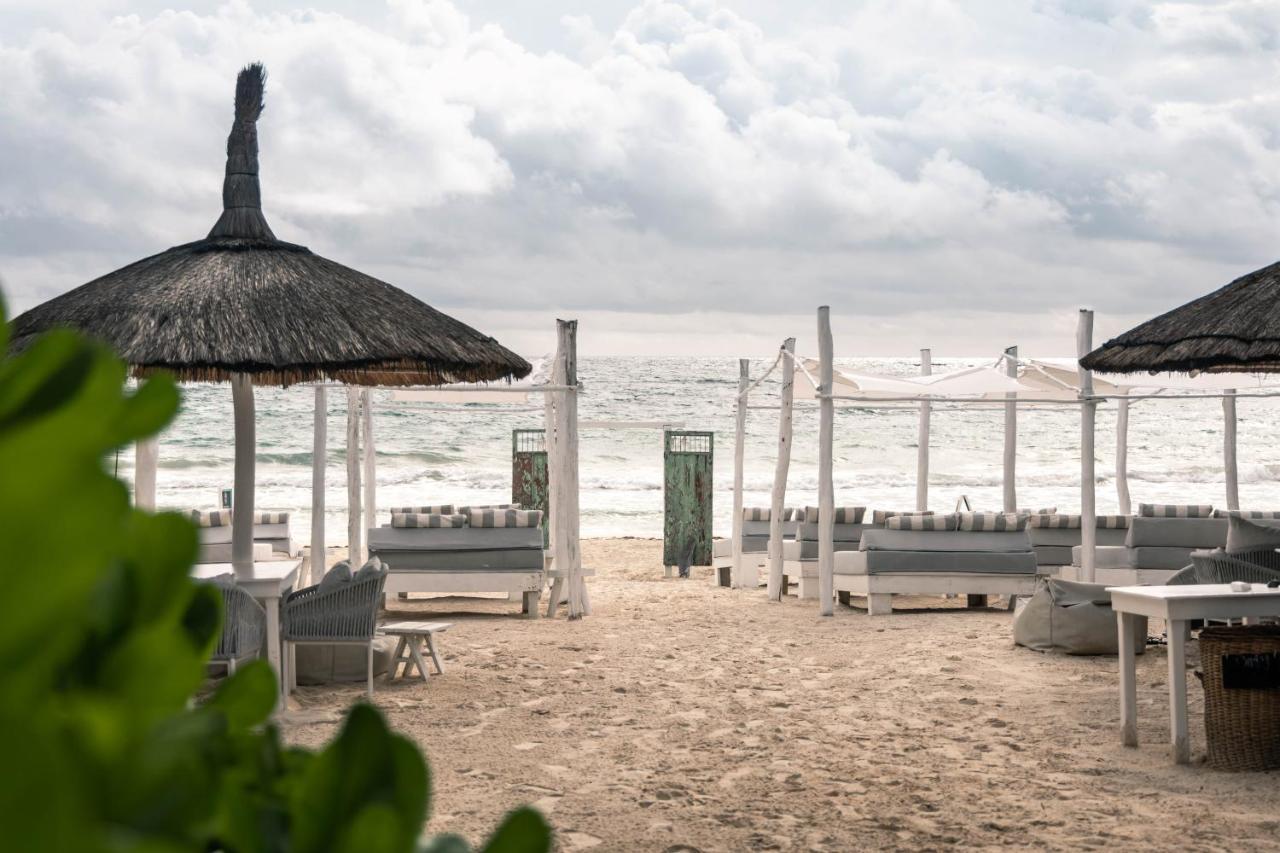 Playa Mambo Eco Cabanas 4*