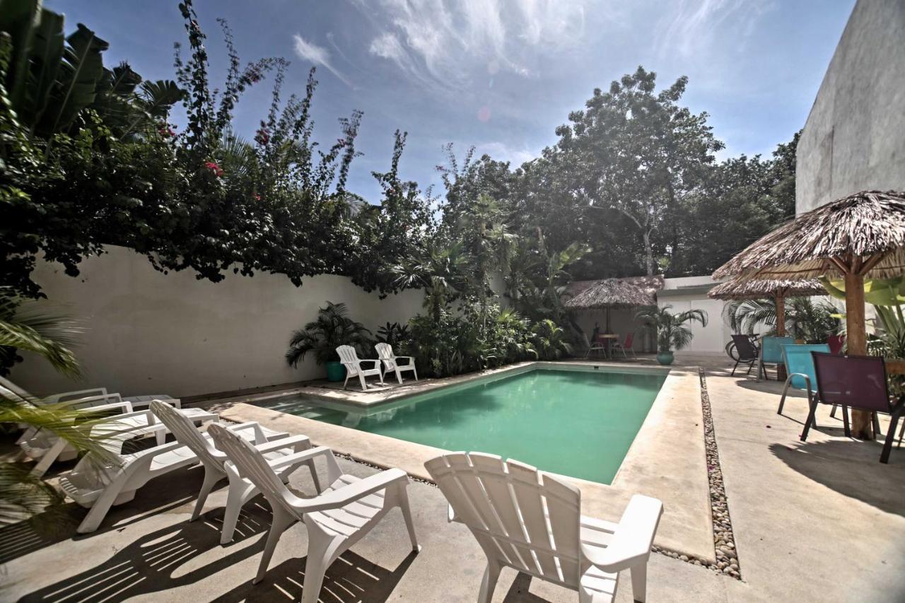 Casa Esmeralda W/ Pool Access & Furnished Patio!