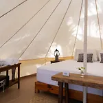 Hotel Cinco *