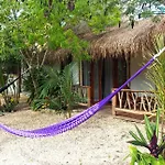 Hotel Aldea Balam 3*
