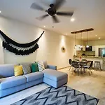 Luxury With Private Terrace Apartamento Tulum