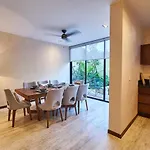 Don Quijote - Private Pool & Club Access *