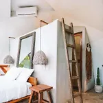 Hotel Mamasan Treehouses & 4*