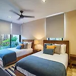 Don Quijote - Private Pool & Beach Club Access