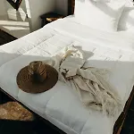 Mamasan Treehouses & Hotel