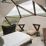Mamasan Treehouses & Hotel Tulum