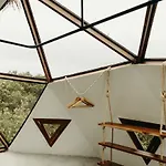 Mamasan Treehouses & 4* Tulum