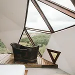 Mamasan Treehouses & Hotel