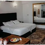 Elixir Homes Apartment *