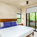 Apartment Eco-sustainable Luxury Between Hotspots & Town By Stella Tulum