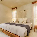 Eco-sustainable Luxury Between Hotspots & Town By Stella *
